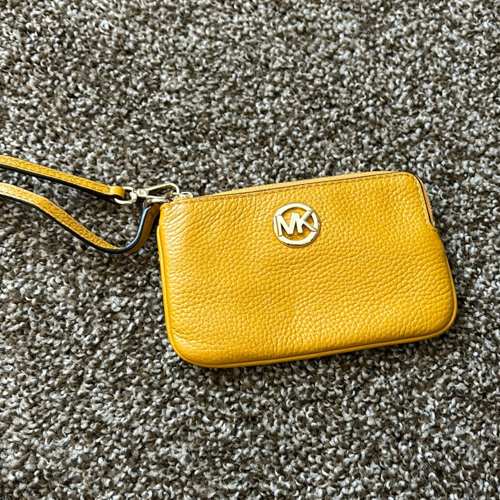 Michael Kors clutch